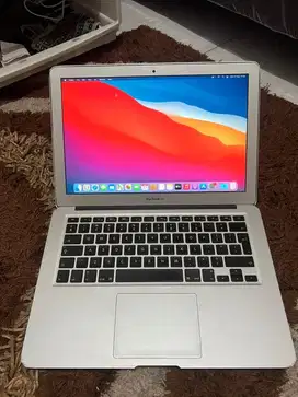 Macbook air 13 inch mid 2012 4/128 TERMURAH