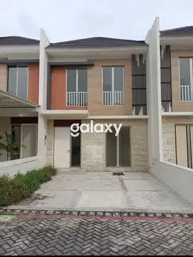 Rumah Greenland Residence C2 Gresik 2 Lantai Hadap Barat