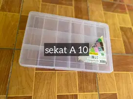 kotak penyimpanan storage isi 18 nego