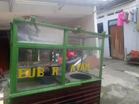 Gerobak bekas bubur ayam