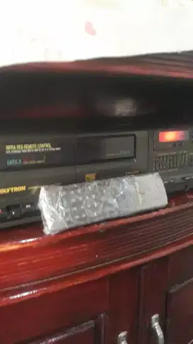 Di jual polytron bigband