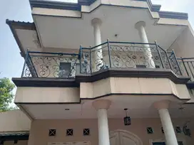 Rumah 2 Lantai Plus Kontarkan Basa Dijadikan Kost Mewah Di Bintaro