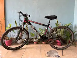 Sepeda gunung MTB Melano UK 26 Normal
