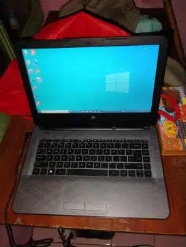 Laptop second murah