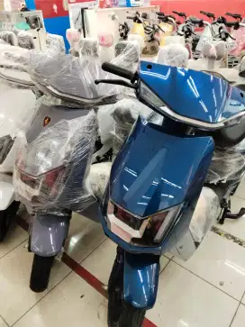 Sepeda listrik peace 009 biru