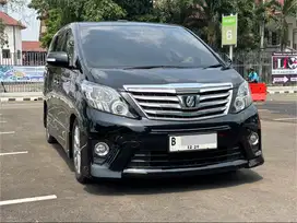 TDP HANYA 60JT !!! TOYOTA ALPHARD SC AUDIOLESS AT HITAM 2014
