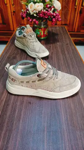 Sepatu Caterpillar size 40 original