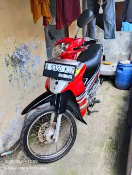 Suzuki Shogun 125R