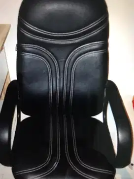 Kursi Direktur uchiwa