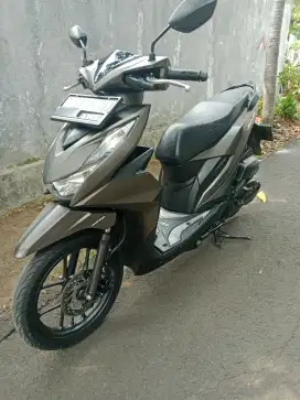 Honda Beat Deluxe th 2022 lengkap & pajak hidup