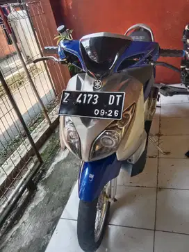 Yamaha nouvo plat Z