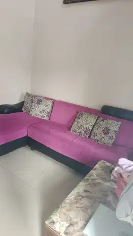 PRELOVED SOFA TAMU L