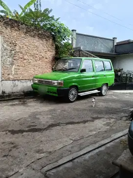 Toyota Kijang Super Astra Short KF40 CC 1.500