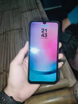 Samsung A24 8/128