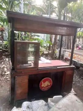 Gerobak dan meja