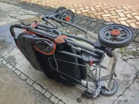 Stroller Bayi Merek Does