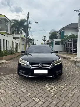 HONDA ACCORD 2.4 VTi-L Bensin-AT 2013