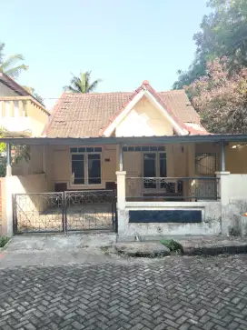 Rumah luas 116 m² di Vila Bogor Indah 1