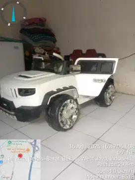 Mobilan aki anak ukuran jumbo Minus