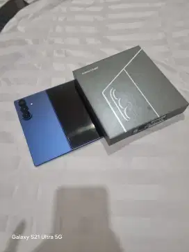 Z fold 7 512 buka kotak