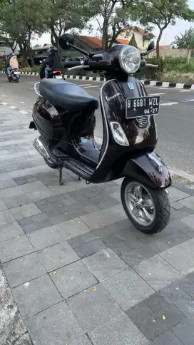 Di jual cepat vespa LX sudah up ring 11 primavera