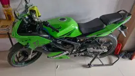 Ninja kawasaki double RR tahun 2011