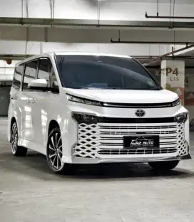 Toyota Voxy 2022 Km 30ribu