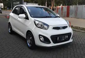Kia Picanto 2011 Bensin
