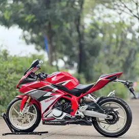 HONDA CBR 250RR NON ABS RED RACING 2016 KM 13K SUPER MULUS