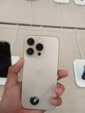 Produk iPhone 16 Pro Cicilan 0%