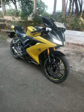 YAMAHA R15 V3 2018