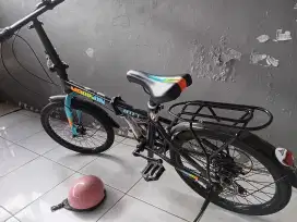 Sepeda lipat morison 8117