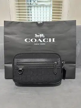 Coach Convertible Sling Bag BNOB Theo Camera Bag in Signatute Jacquard