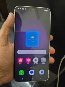 samsung s23 plus 512gb minus ada sedikit tompel di kamera depan