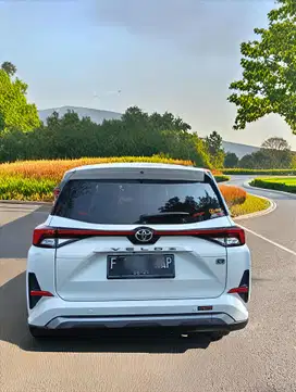 Veloz Q Putih 2022