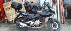 BAJAJ PULSAR 220 TAMPILAN ADVENTURE