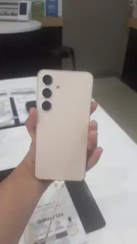 SAMSUMG GALAXY S24 8 256GB
