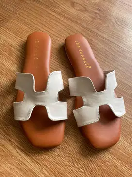 Sandal Santai Viral