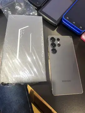 Samsung S25 Ultra 512 like new