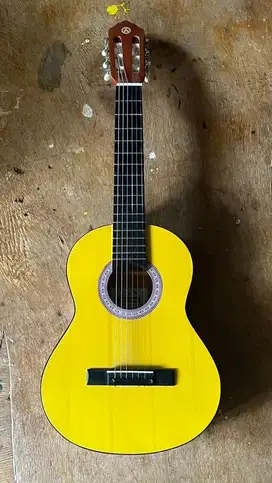 GITAR AKUSTIK 3/4 ARTISAN