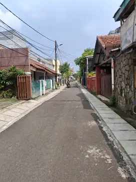 RUMAH PERLU RENOV LOKASI YANG SANGAT STRATEGIS PANGLIMA POLIM BLOK M