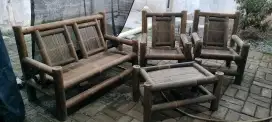 Kursi rotan bekas