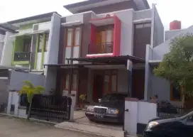 Di kontrakan rumah 2 lantai