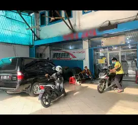 Ruko Gandeng 3 Lantai, Bisa Beli Satuan, di Kramat Raya