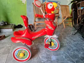 Sepeda anak  roda 3 family