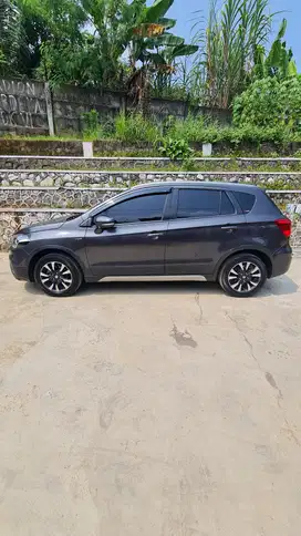 Suzuki SX4 2018 Bensin