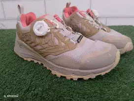 Sepatu hiking outdoor nepa goretex