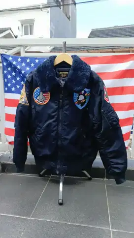 Bomber alpa industri