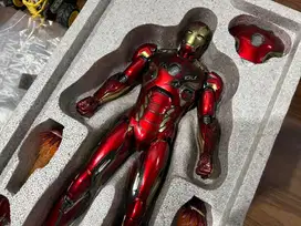 Hottoys Ironman mark 45 diecast