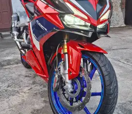 Dijual motor pribadi cbr 250rr sp qs